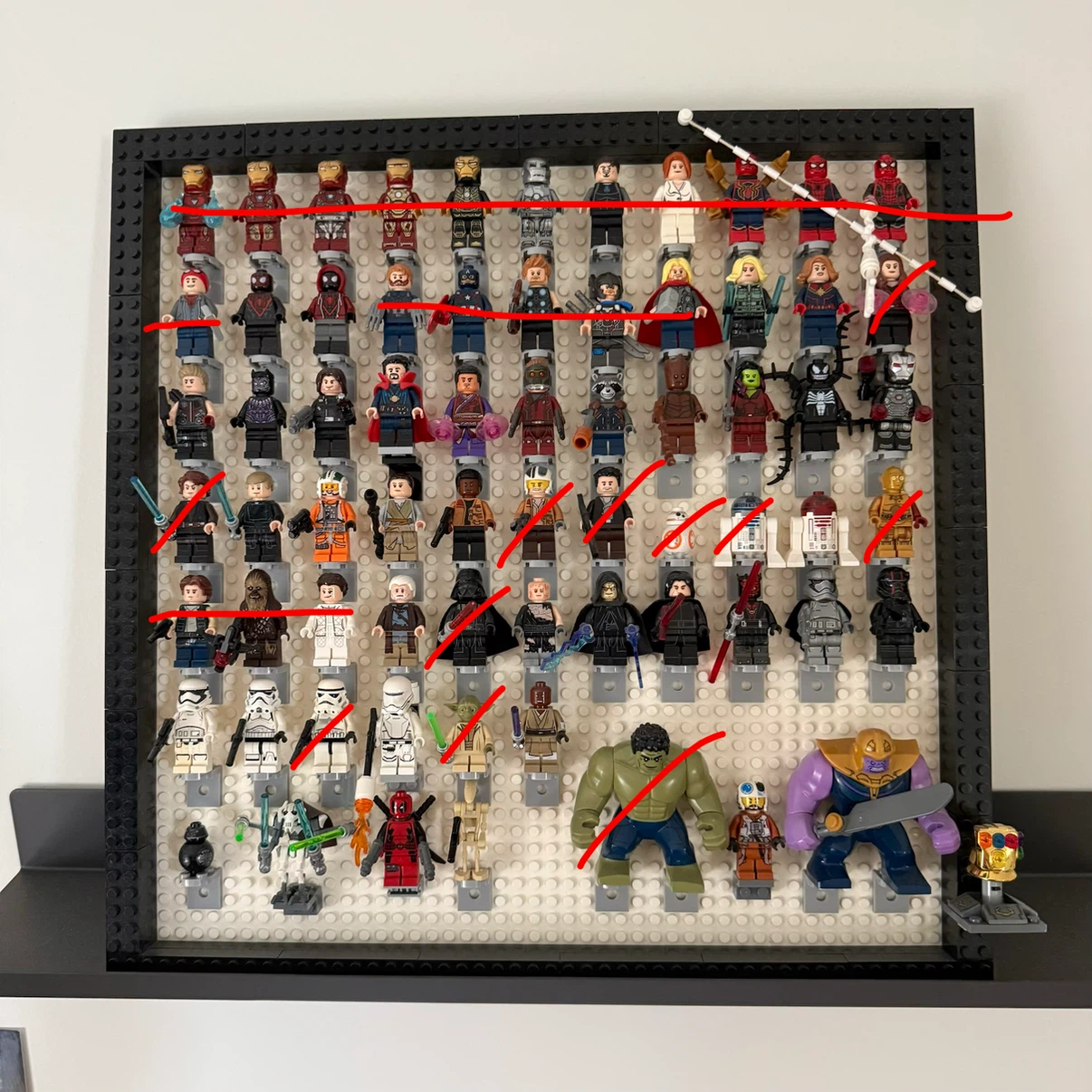 LEGO Star Wars and Marvel Minifigure