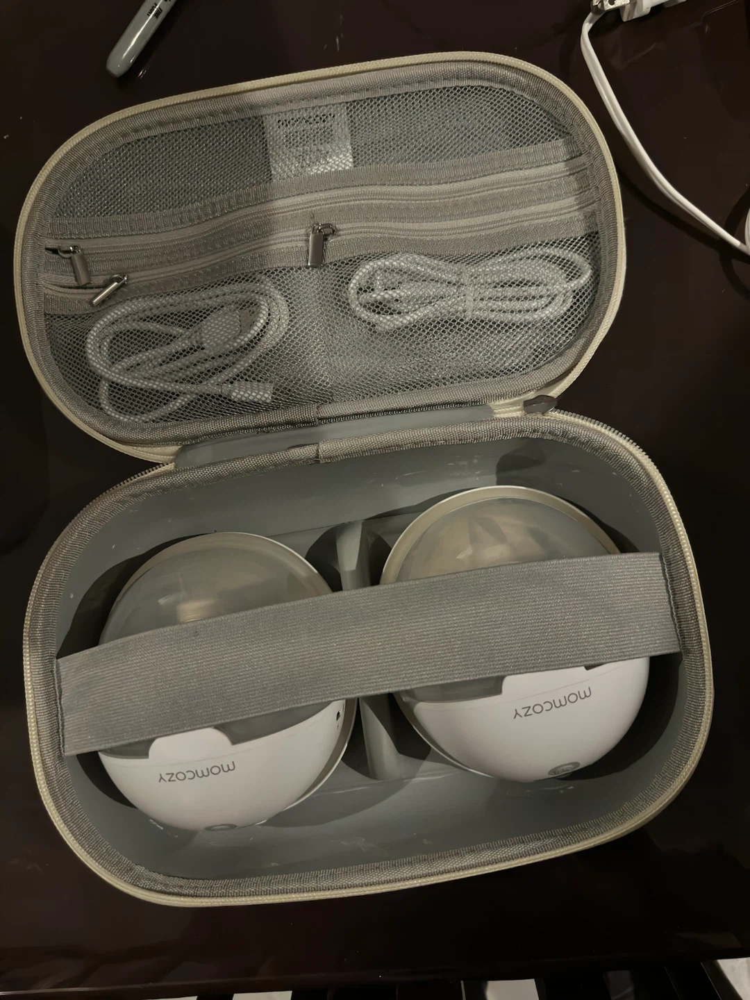 Momcozy Wearable Breast Pump Set - photo 2