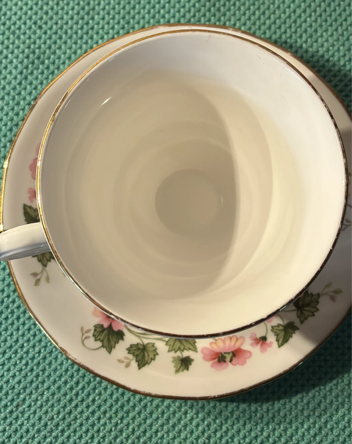 Vintage Queen Anne Floral Teacup and Saucer Set - photo 4