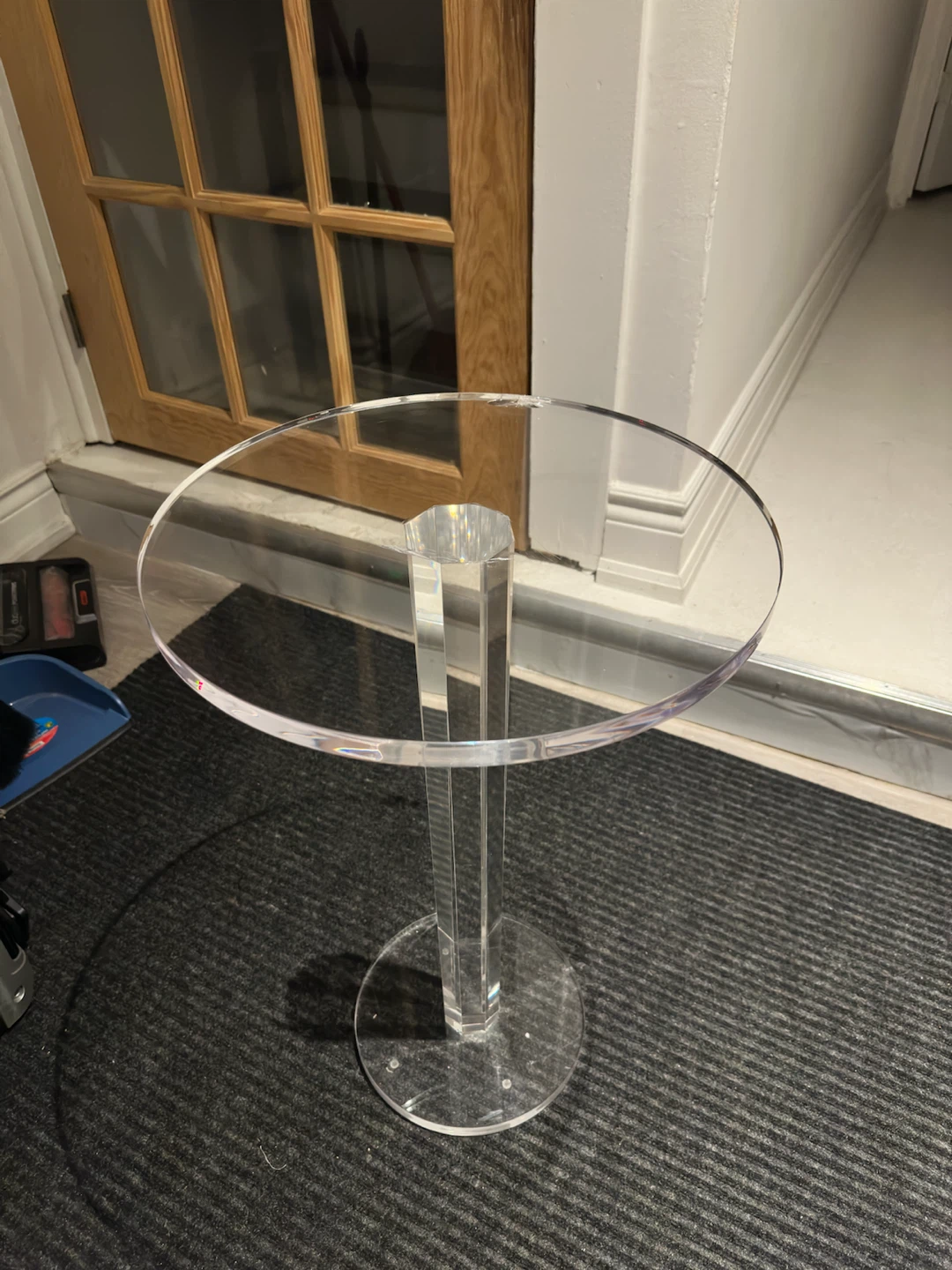 Clear Acrylic Side Table - photo 2