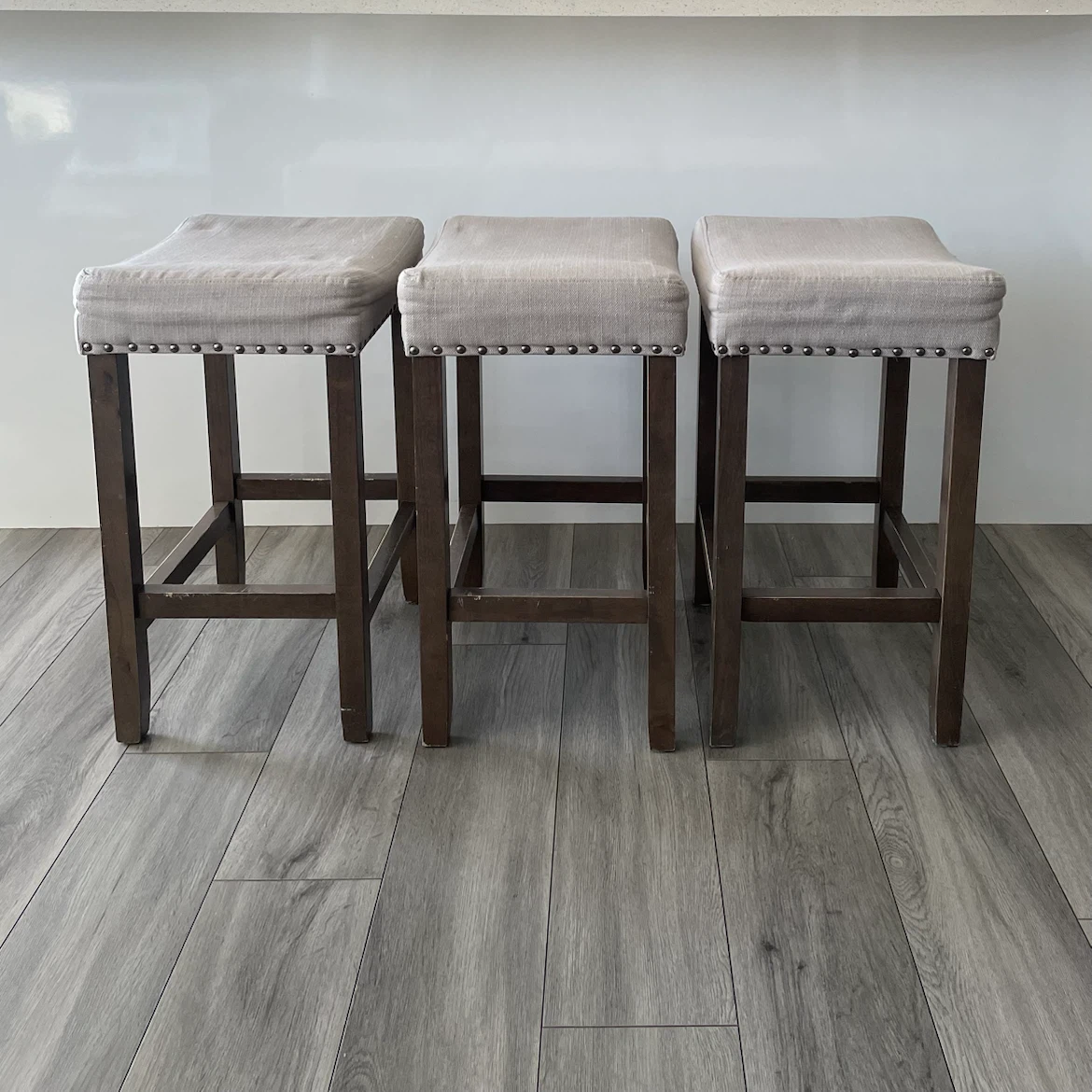 3 Bar Stools - photo 4