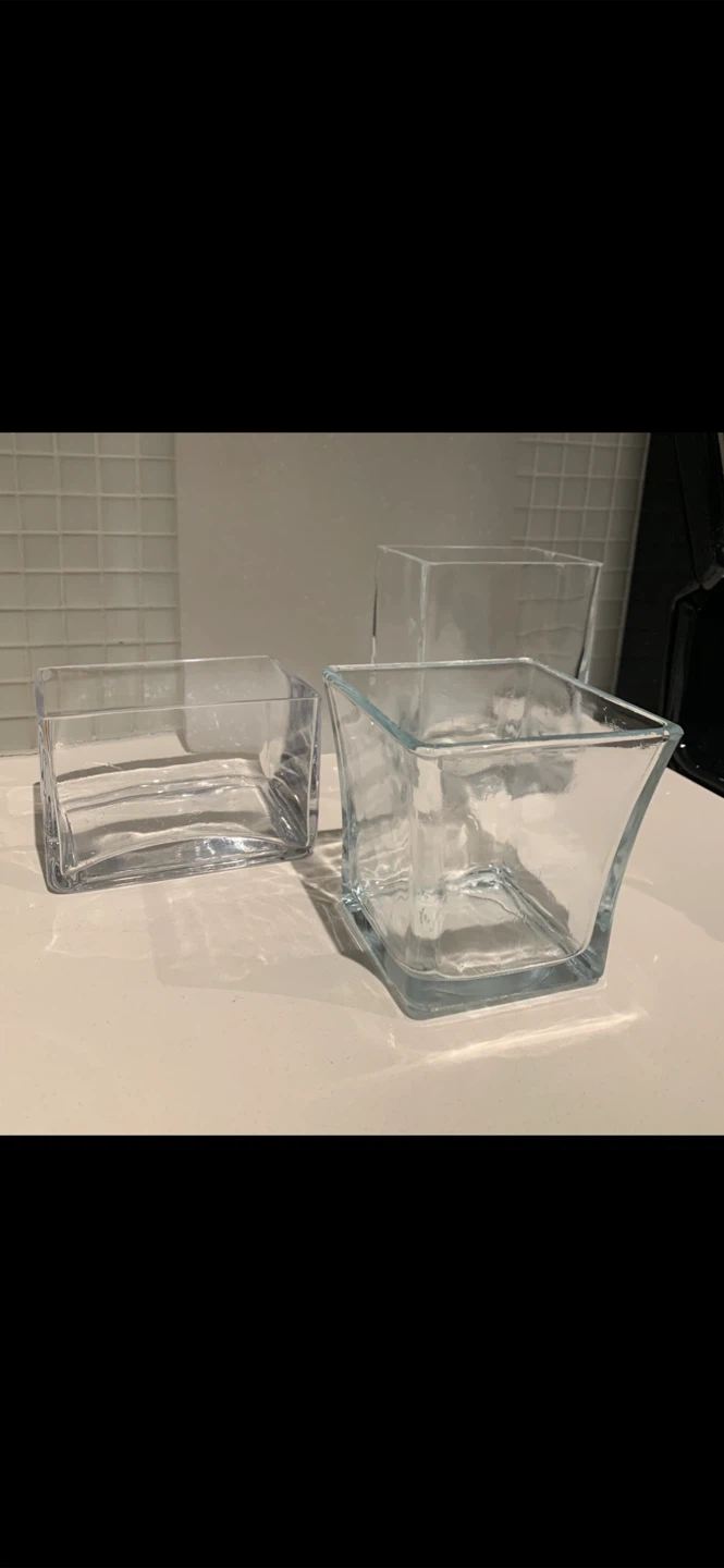 Set of 3 Clear Glass Vases - photo 2