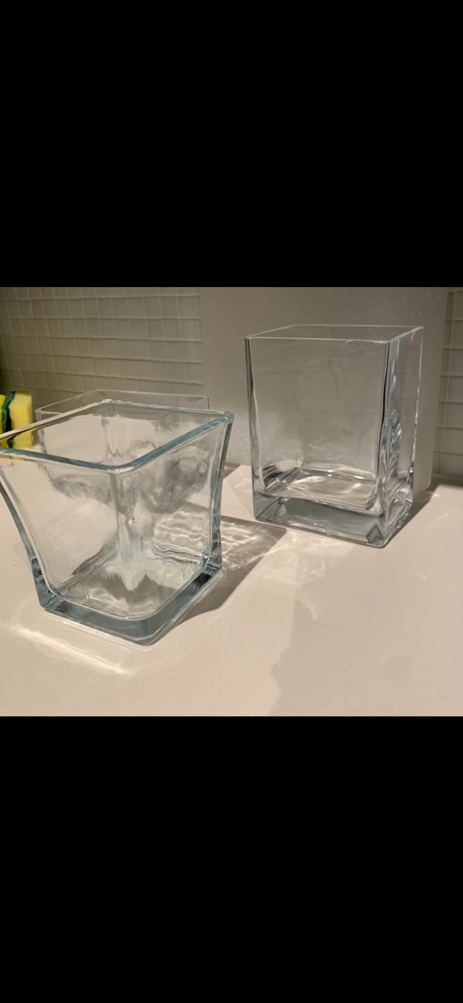 Set of 3 Clear Glass Vases - photo 3