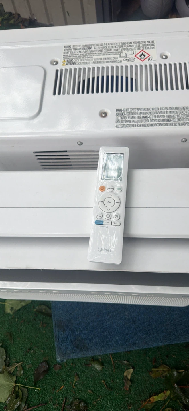 Midea a/c 8000 Btu. Yes it’s available