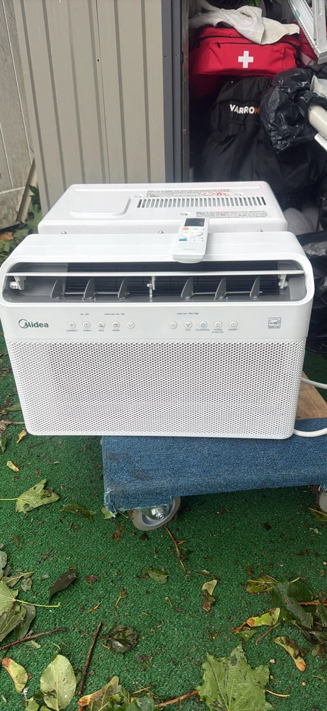 Midea a/c 8000 Btu. Yes it’s available - photo 2
