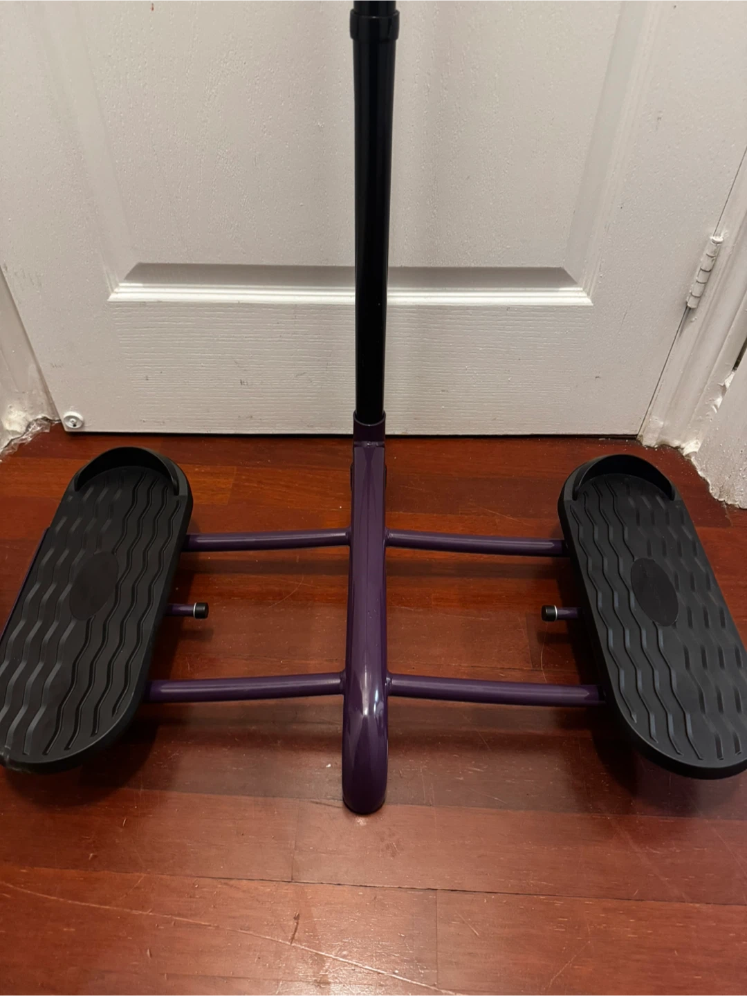Leg Master Exercise Machine - photo 2
