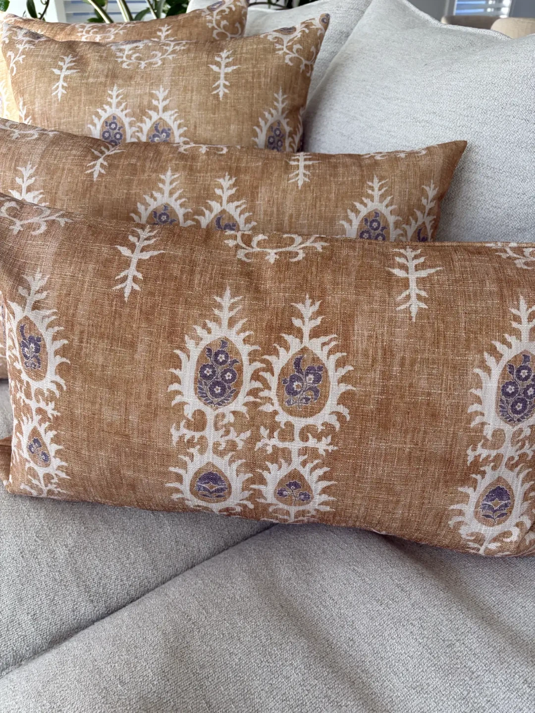 Urban Barn Decorative Throw Pillows - photo 4