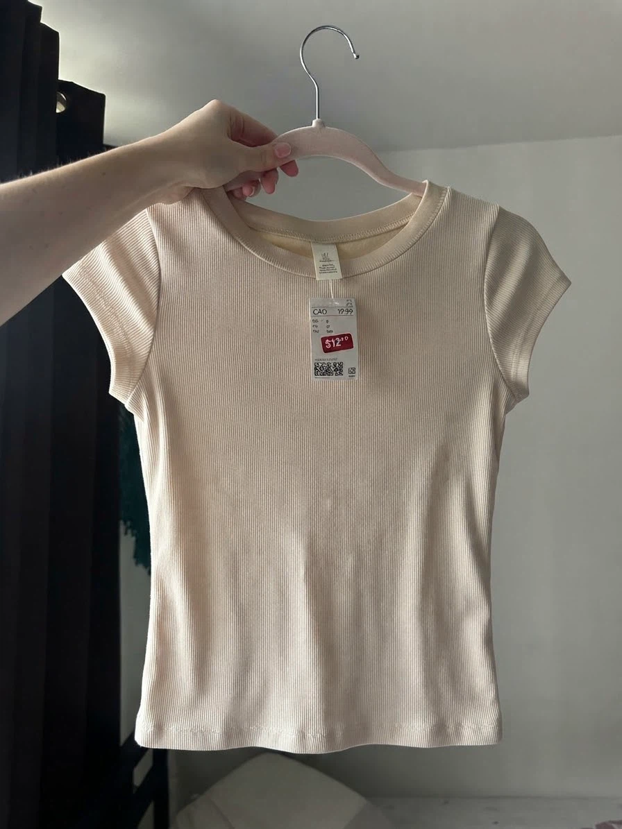 Zara Ribbed T-Shirt size S