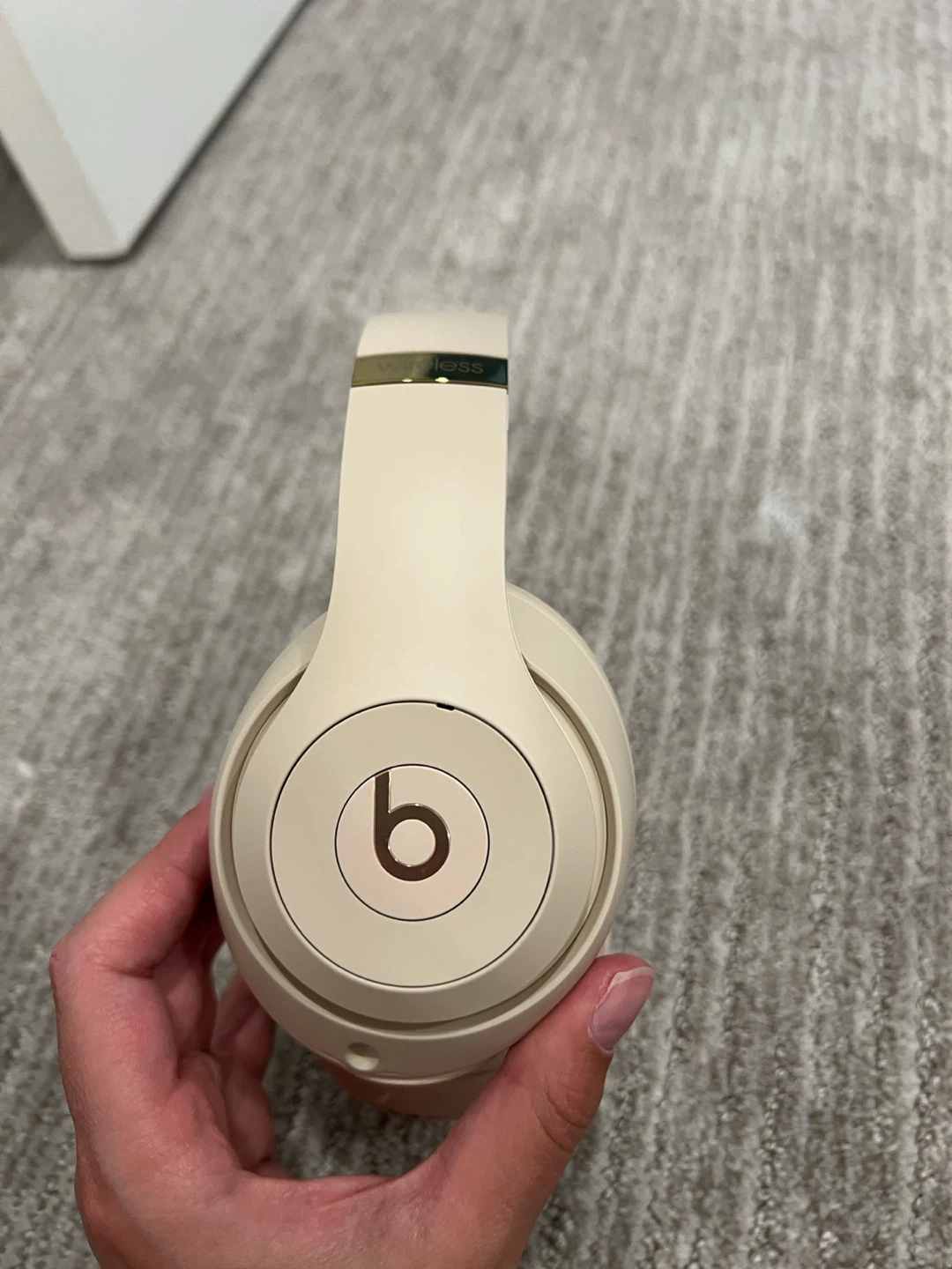 Beats Wireless Headphones Cream no charger - photo 2