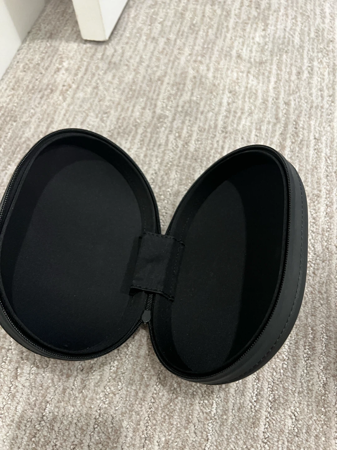 Beats Wireless Headphones Cream no charger - photo 4