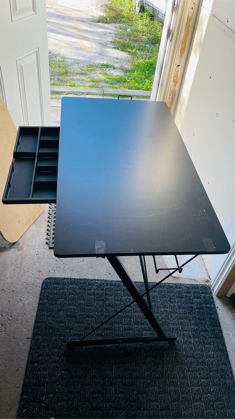 Study chair and table - photo 2