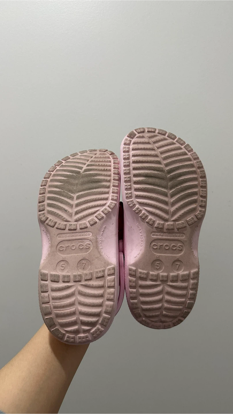 (used) Crocs light pink clogs women size 7 #freecycle - photo 3