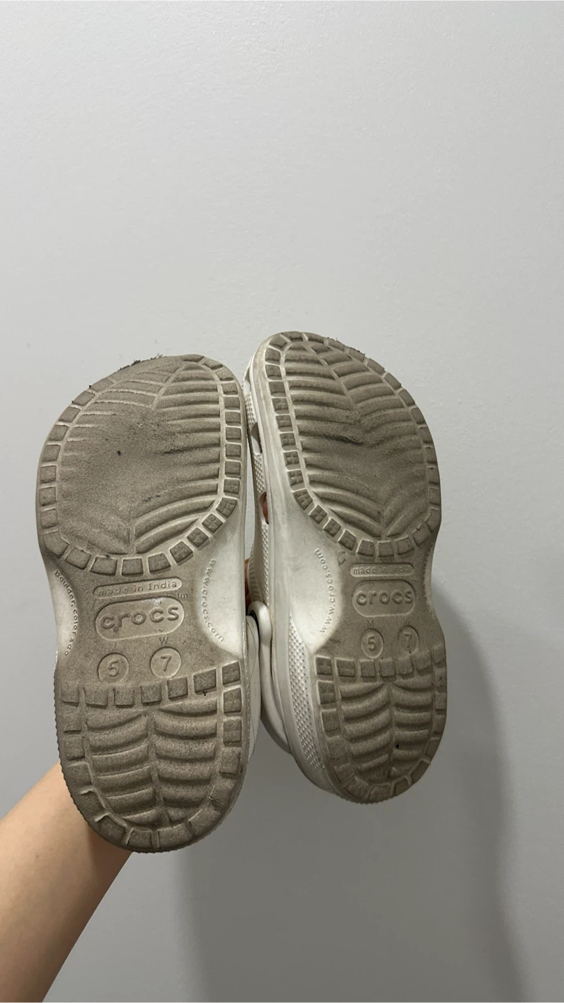 (used) Crocs white clogs women size 7 #freecycle - photo 3