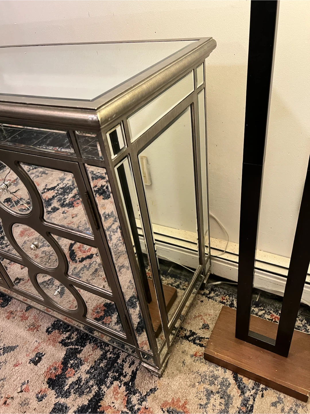 Mirrored Console Table / Cabinet - Delivery Available - photo 4