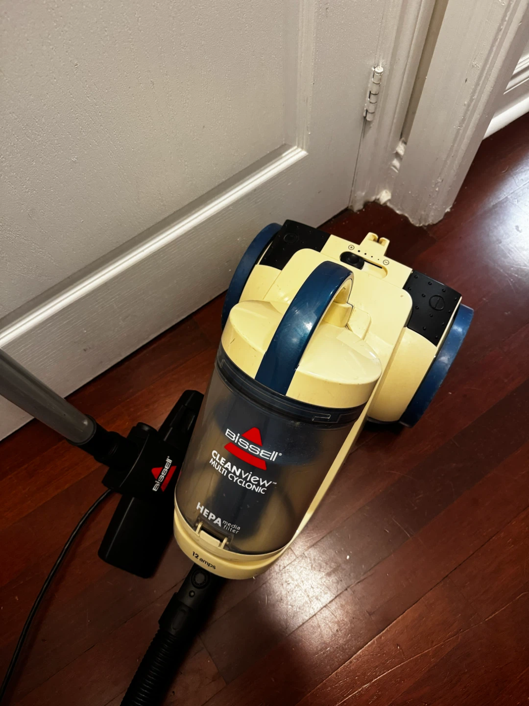 Bissell Cleanview Multi Cyclonic Vacuum - photo 2