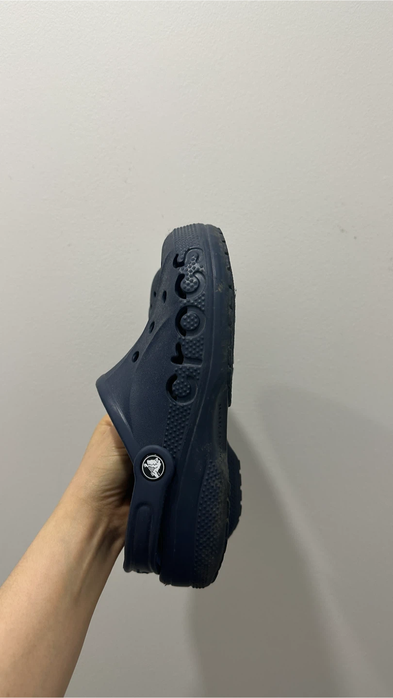 (used) Crocs navy clogs women size 7 #freecycle - photo 4