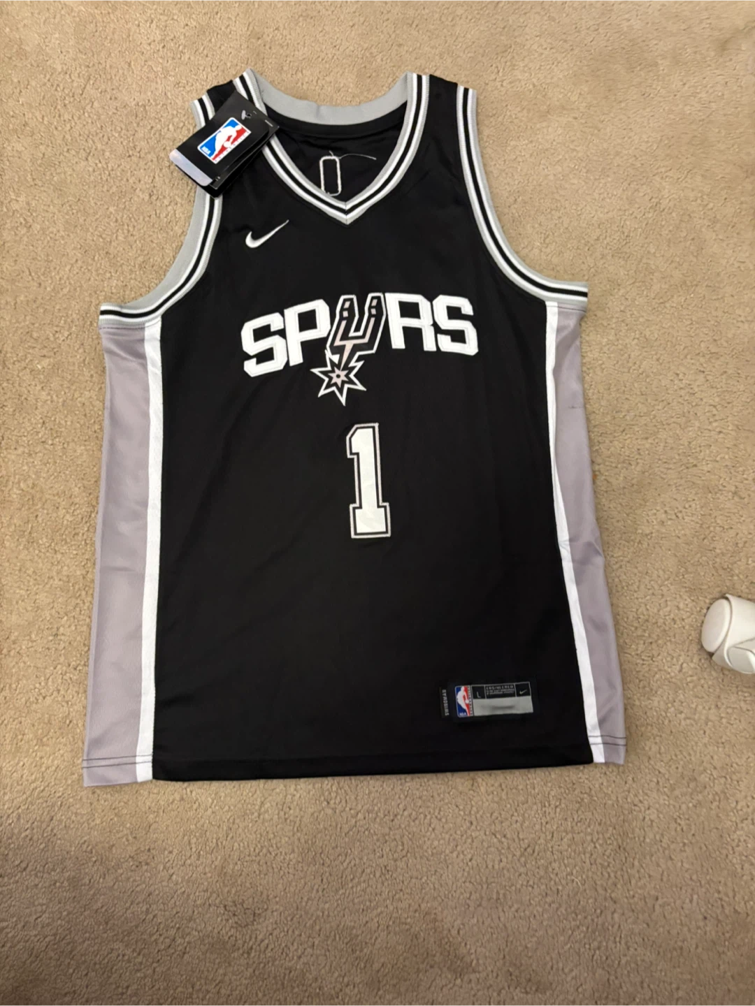 San Antonio Spurs Wembanyama Jersey Size L - photo 2
