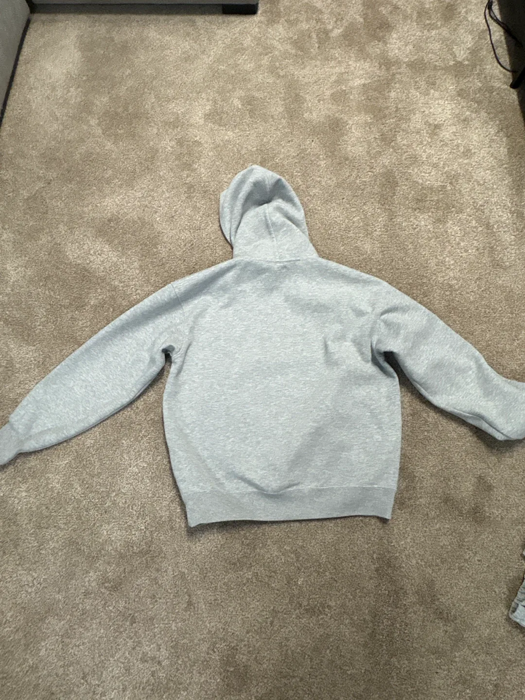 Uniqlo S Grey Hoodie - photo 2