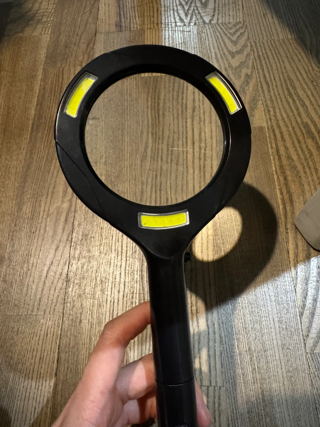 Handheld Lighted Magnifier 3X with Bright, Even Light! - photo 4