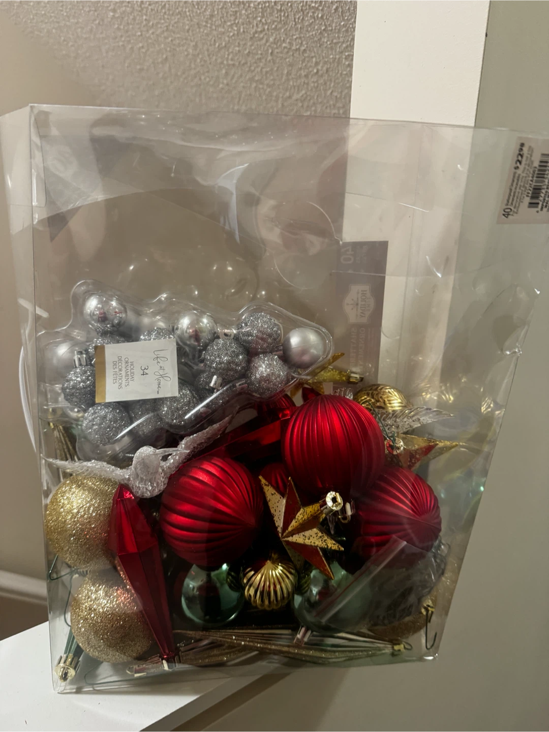 Christmas Ornaments / Decor