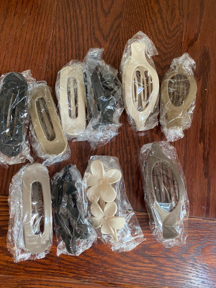 Set of Assorted Hair Clips