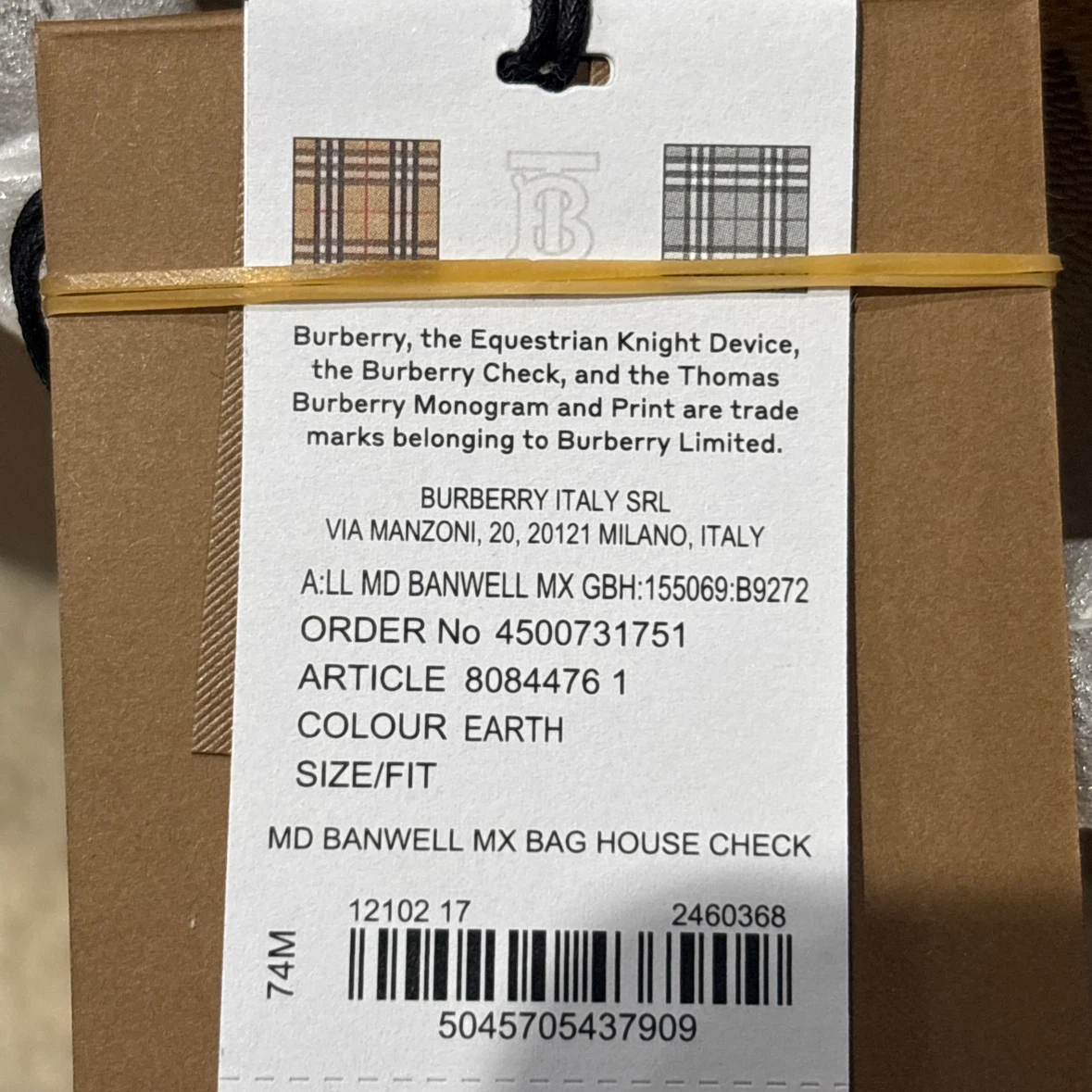 Authentic Burberry Tote - photo 4