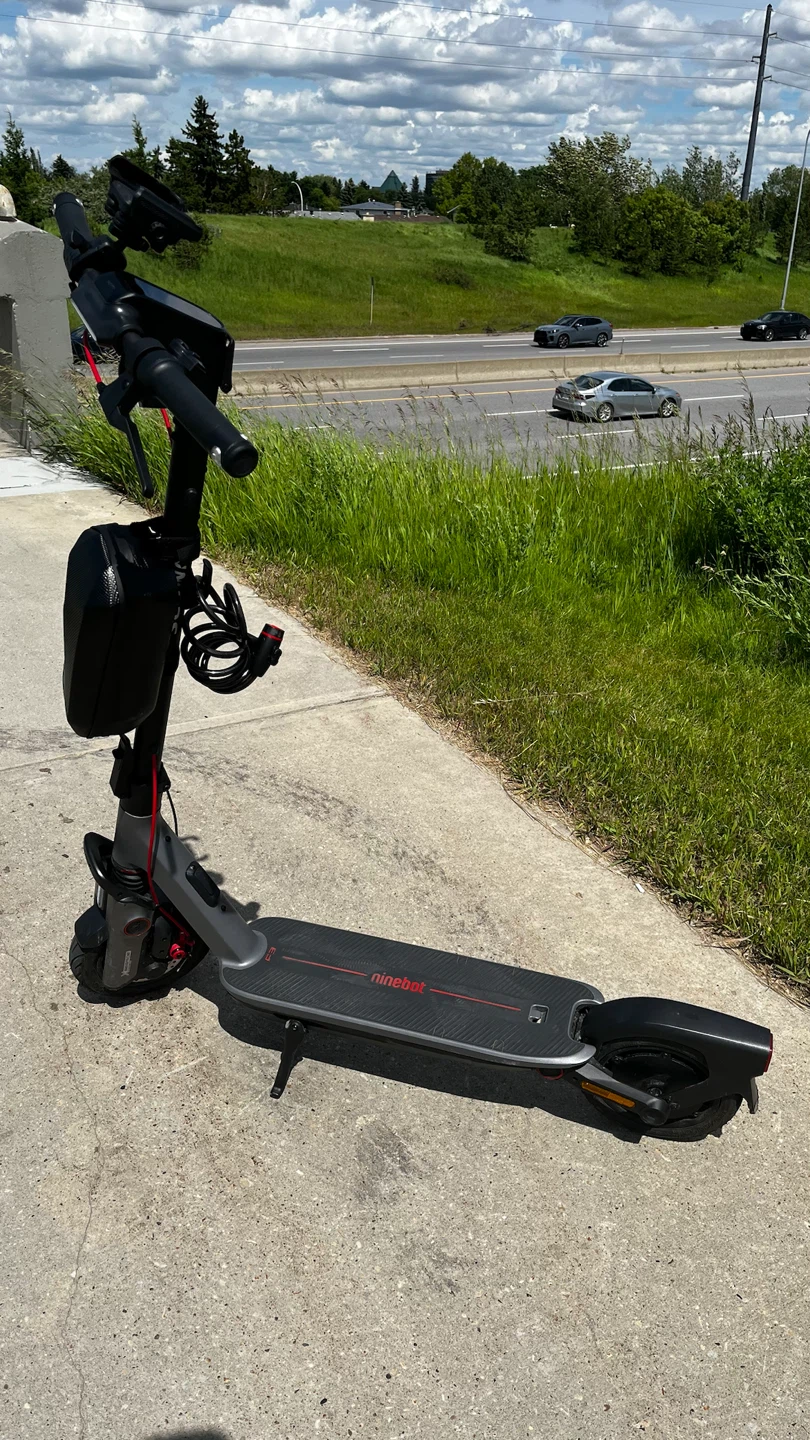 Ninebot Segway F3 Electric Scooter