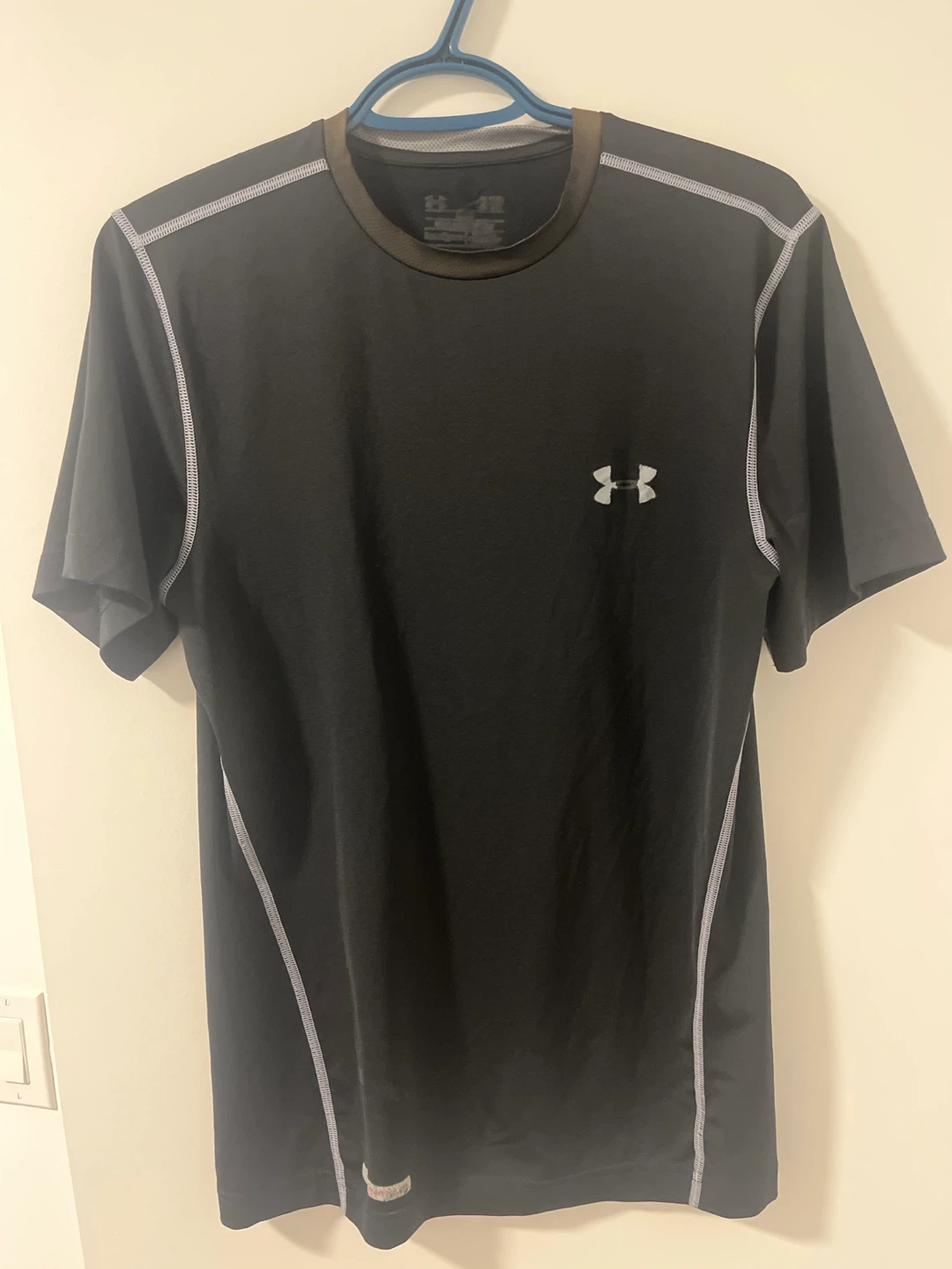 Under Armour Black Athletic T-Shirt