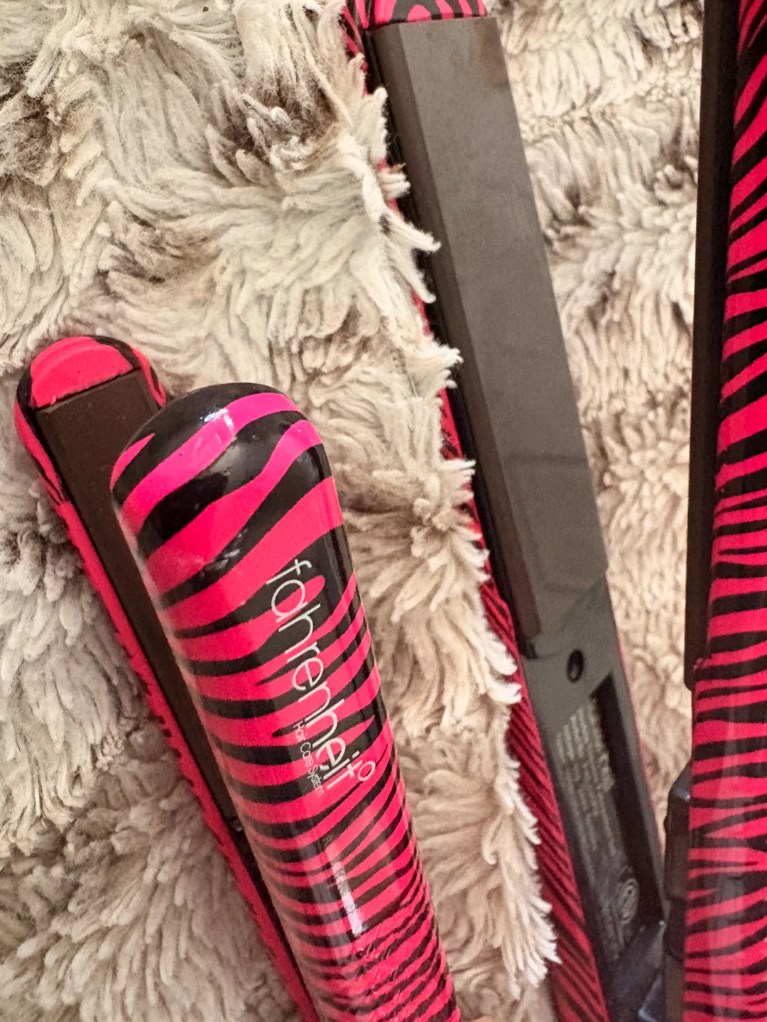 Fahrenheit Hair Straightener - Zebra Print - photo 2