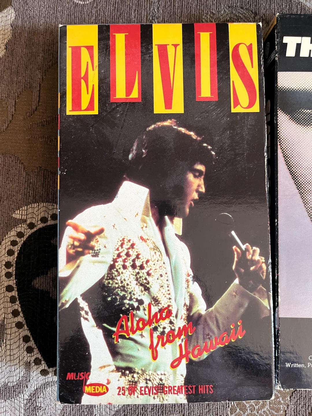 Collection of 5 Elvis Presley VHS Tapes - photo 5