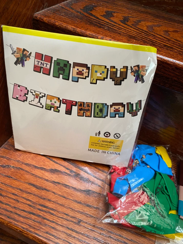 Minecraft Themed Birthday Party Decorations - photo 3