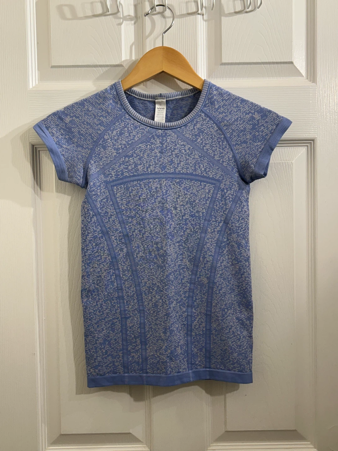 ivivva by lululemon Girls 10 Blue Short Sleeve Athletic Top - photo 2