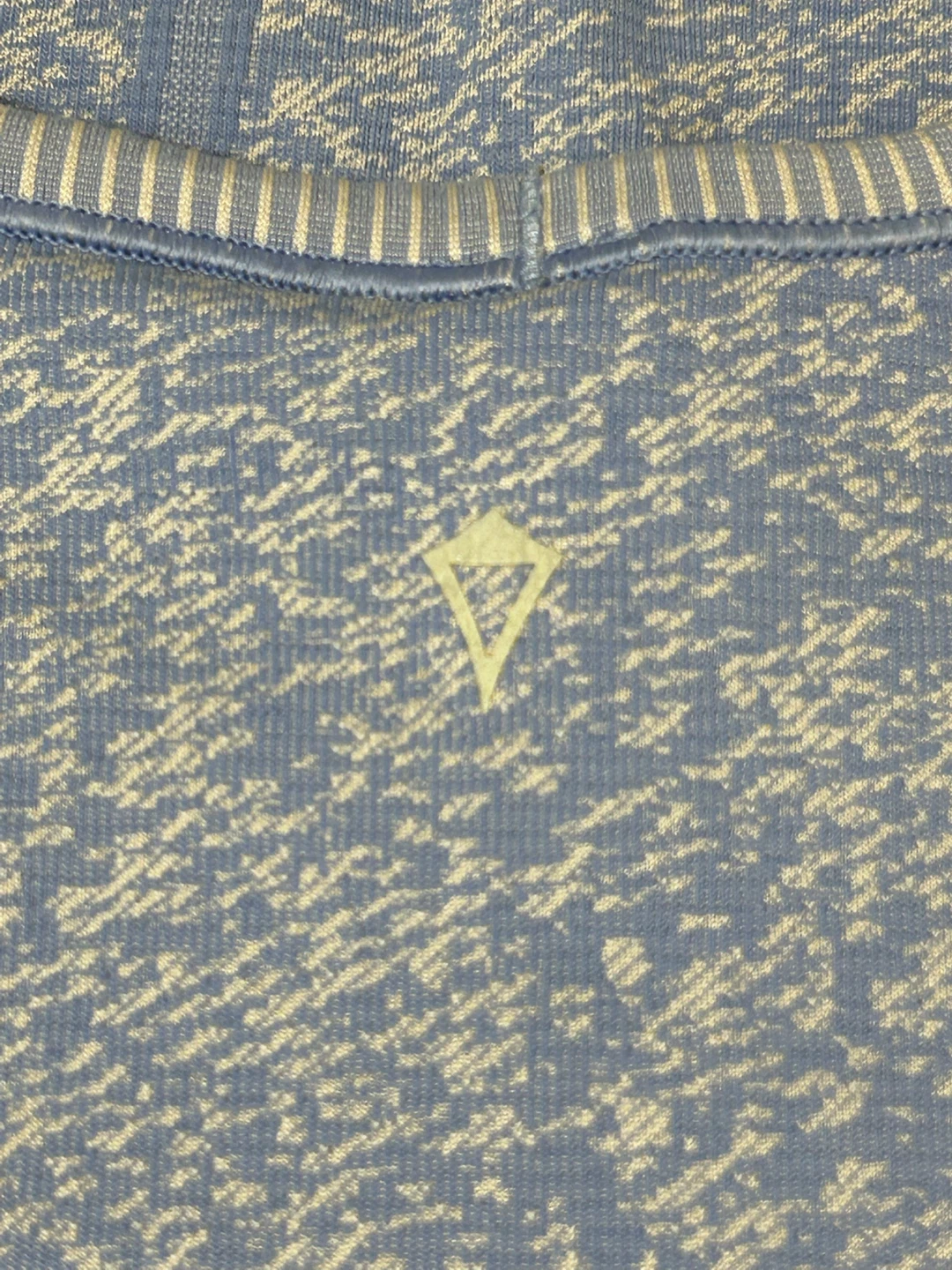 ivivva by lululemon Girls 10 Blue Short Sleeve Athletic Top - photo 4