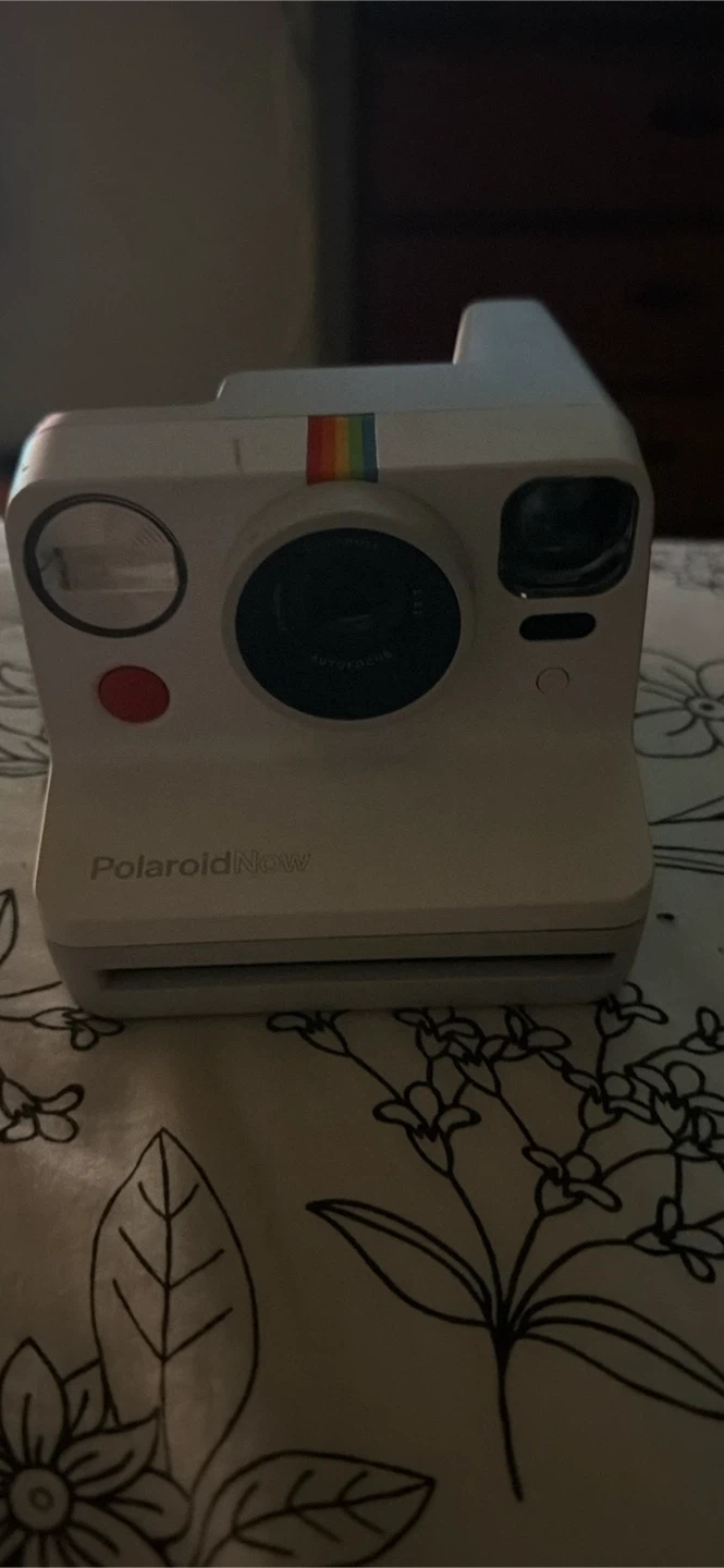 Polaroid Now Instant Camera