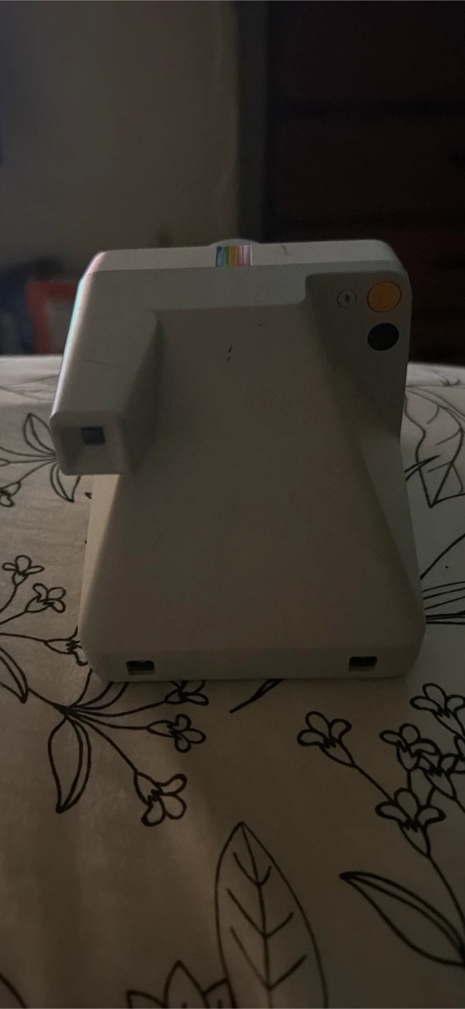 Polaroid Now Instant Camera - photo 3