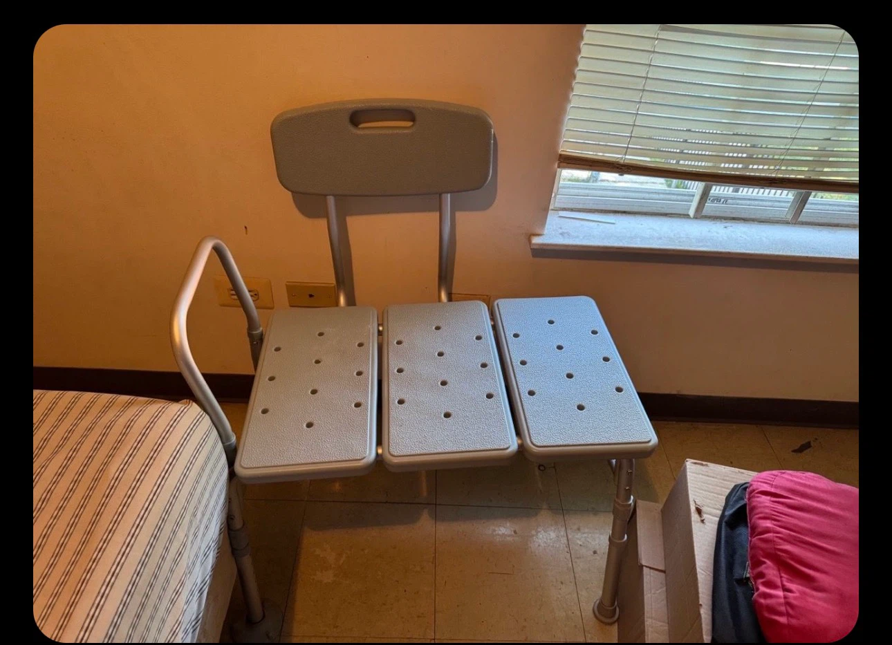 Shower chairs - photo 2