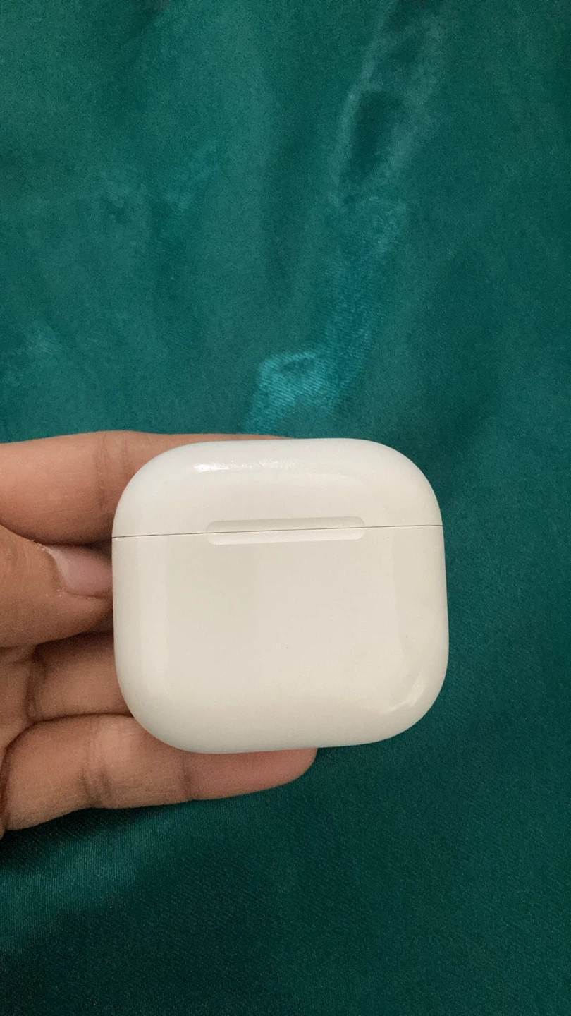Apple AirPods 3rd Generation - photo 2