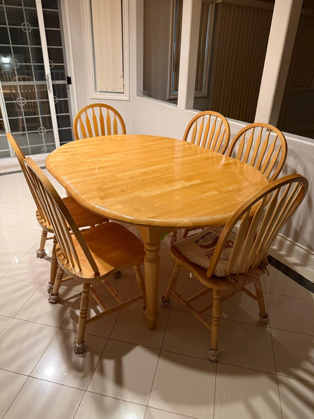 Wooden Dining Table and 6 Chairs Set - photo 2