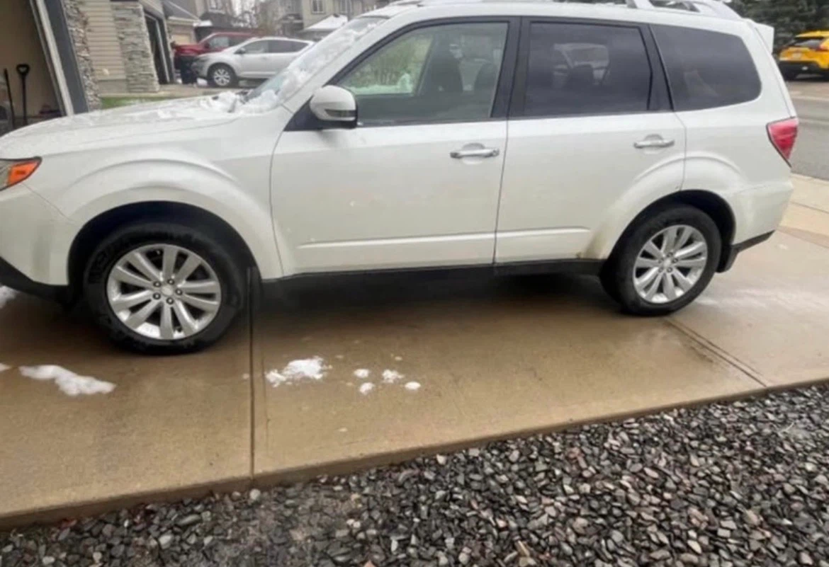 Subaru Forester SUV - photo 5