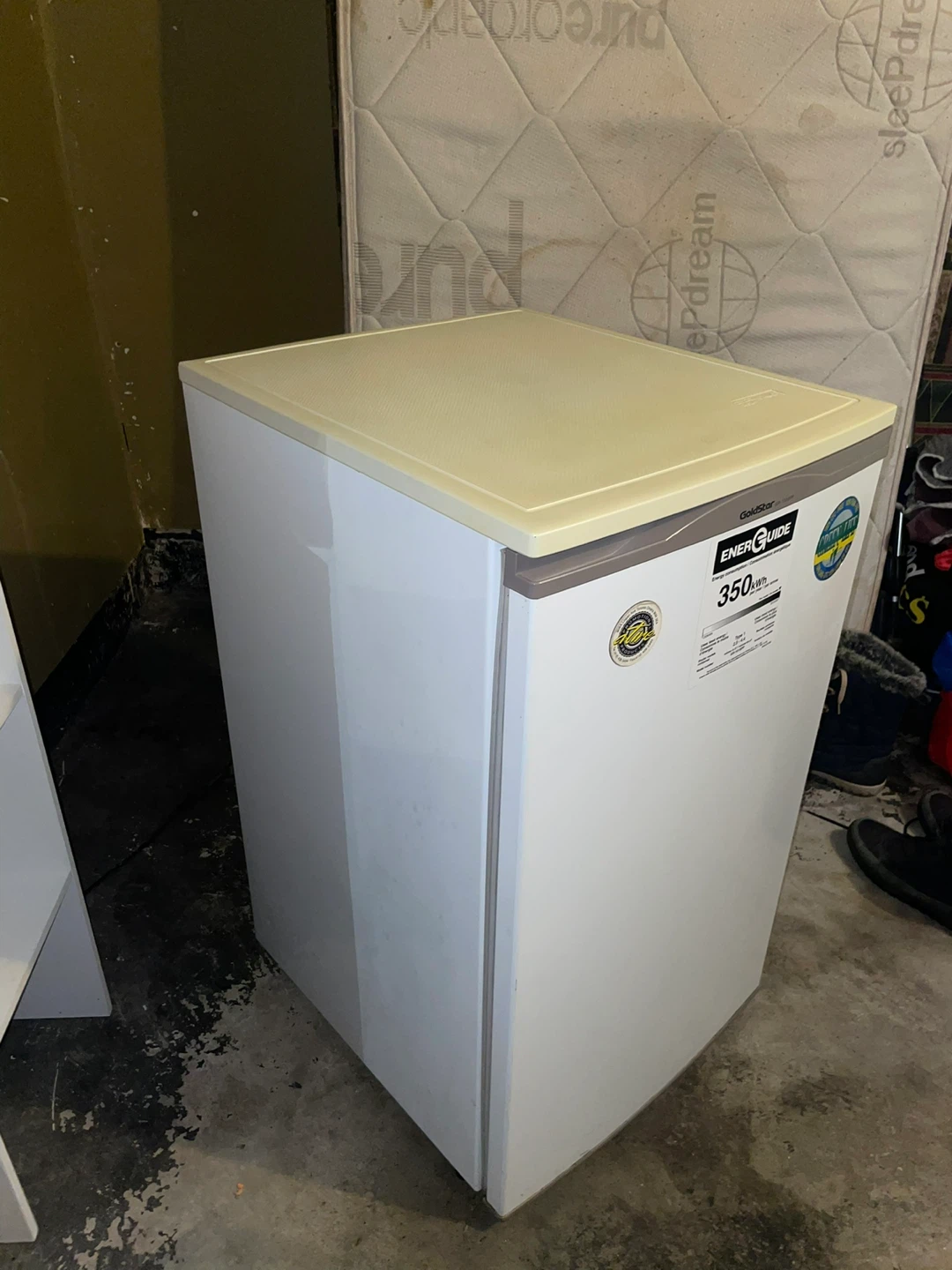 Mini Fridge - photo 4