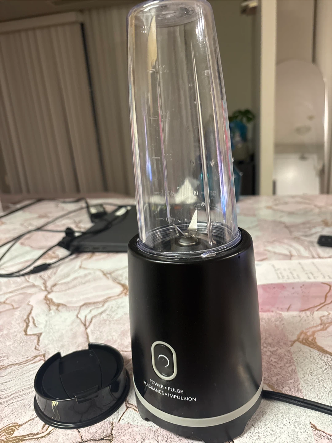 Black Personal Blender with Travel Lid