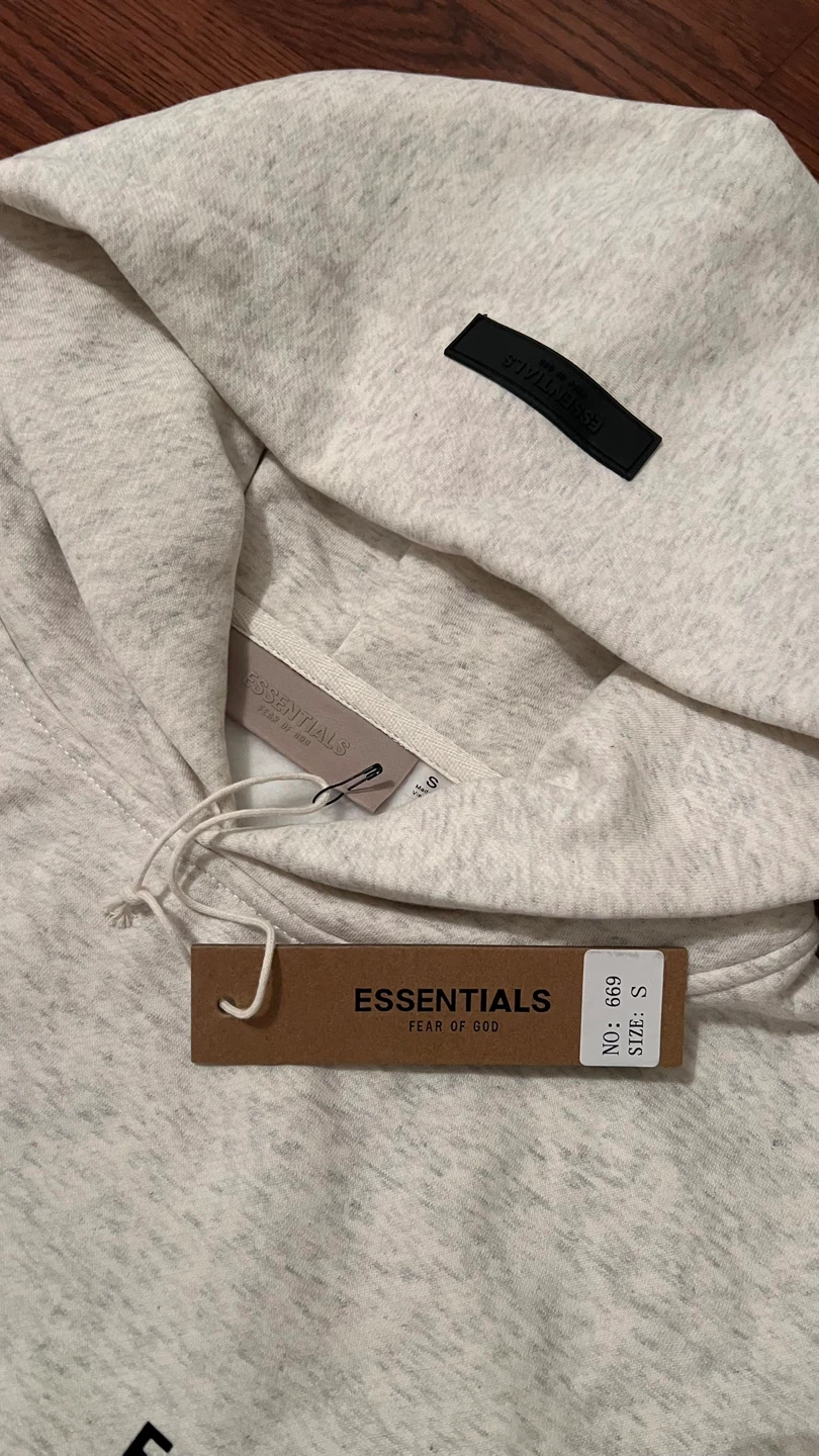 Essentials Hoodie Size Small - photo 4