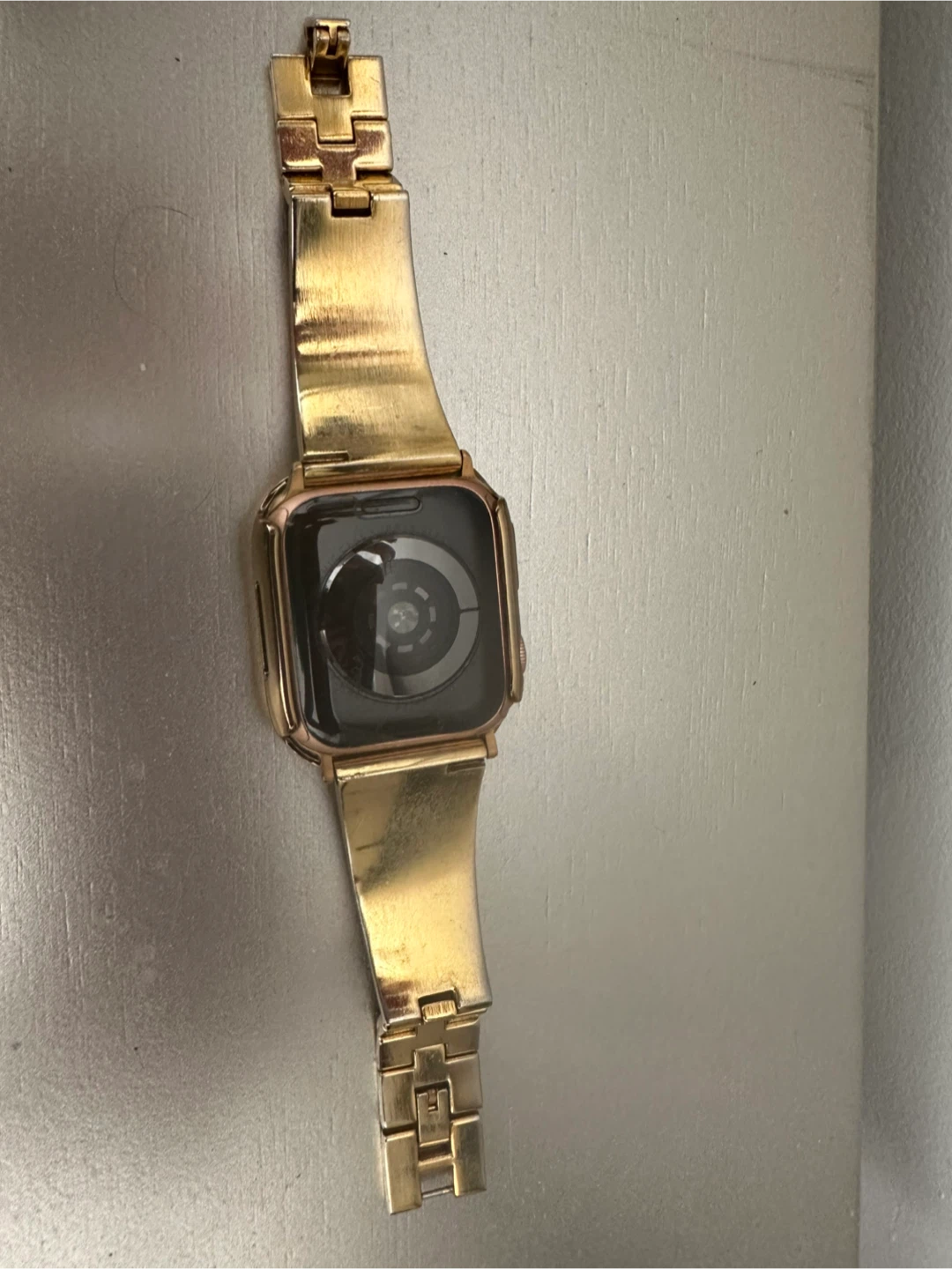 Apple Watch Series 4 40mm Gold Aluminum - photo 3