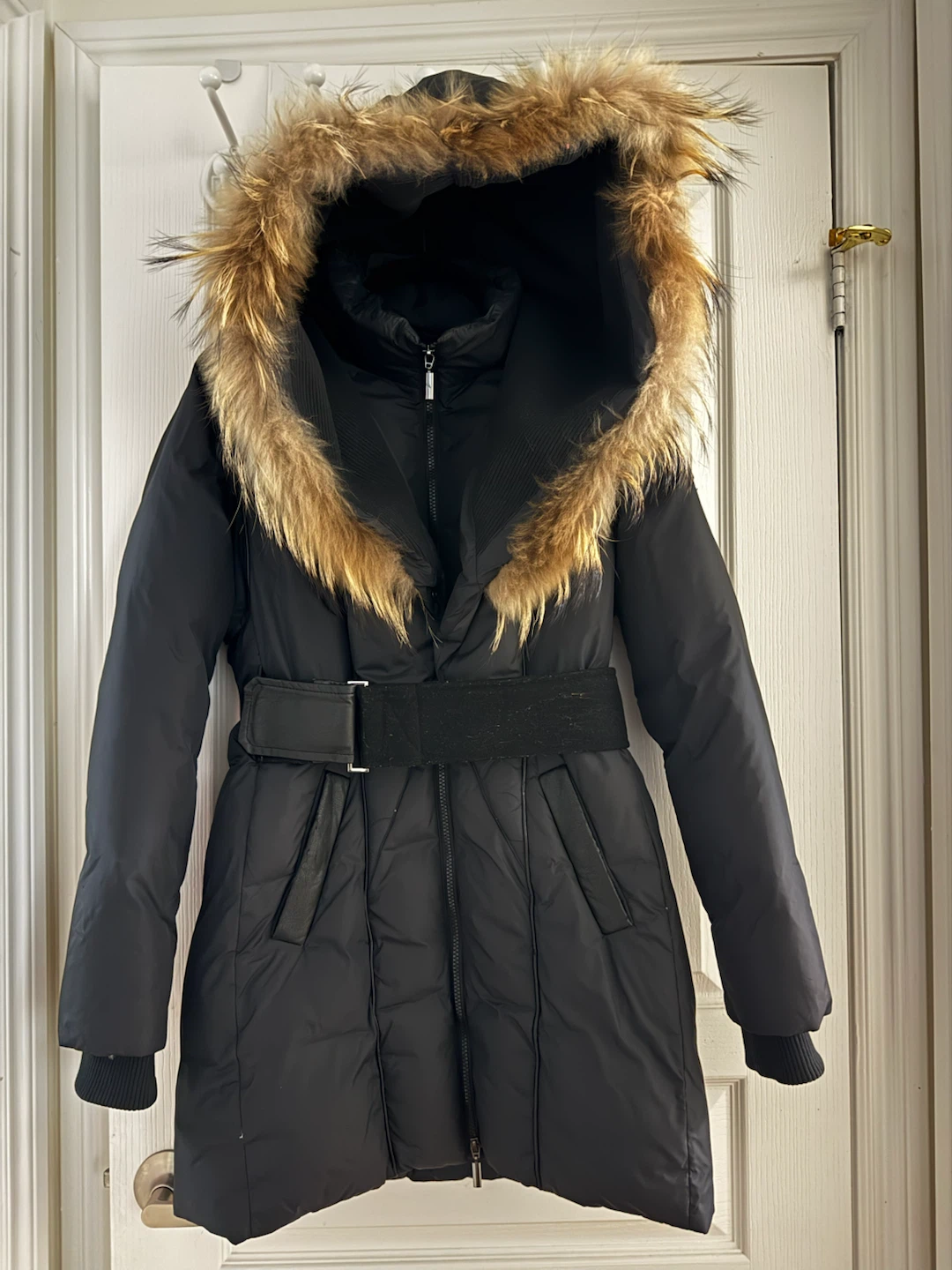 BEDO Black Down & Feather Puffer Coat