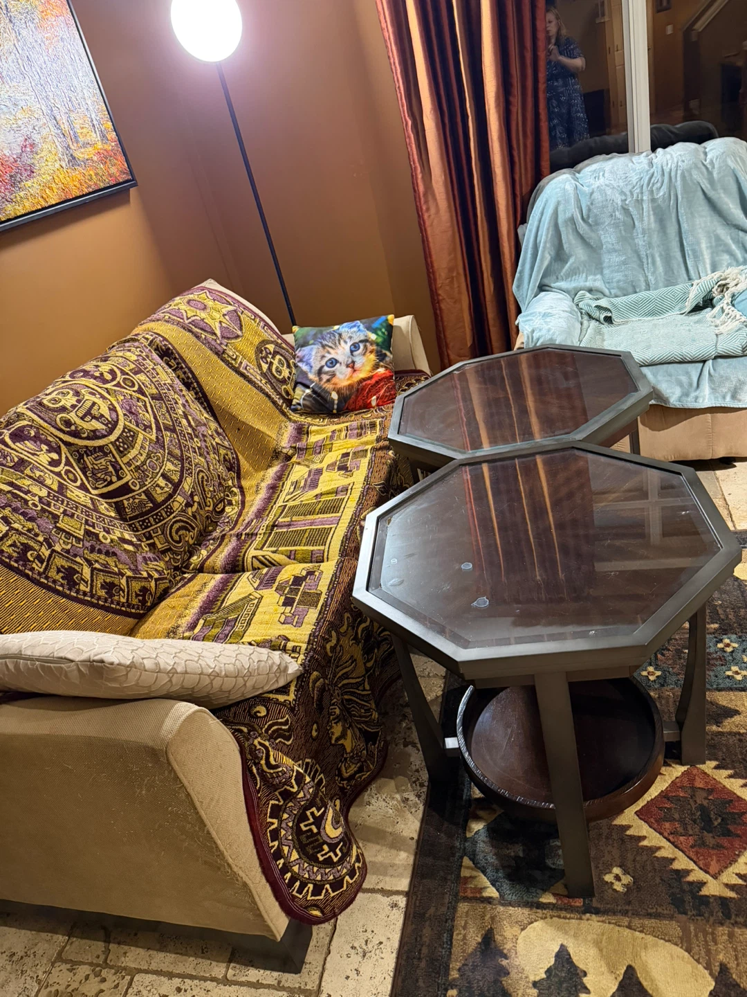 Set of two octagonal high coffee tables - photo 3