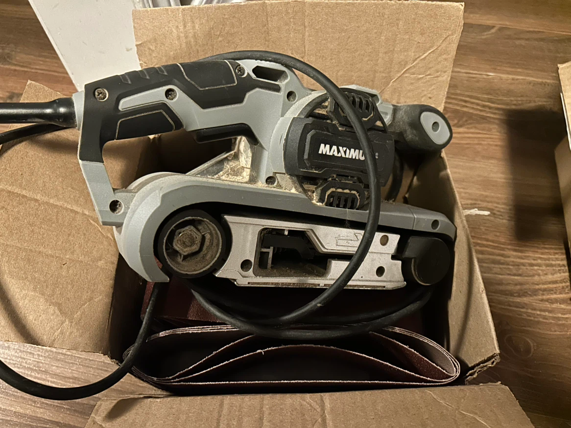 Maximum Belt Sander