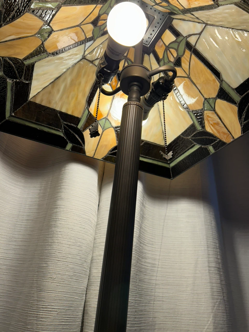 Stained Glass Floor Lamp - photo 4