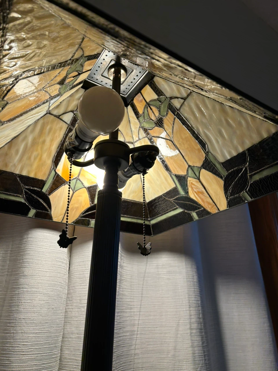 Stained Glass Floor Lamp - photo 5