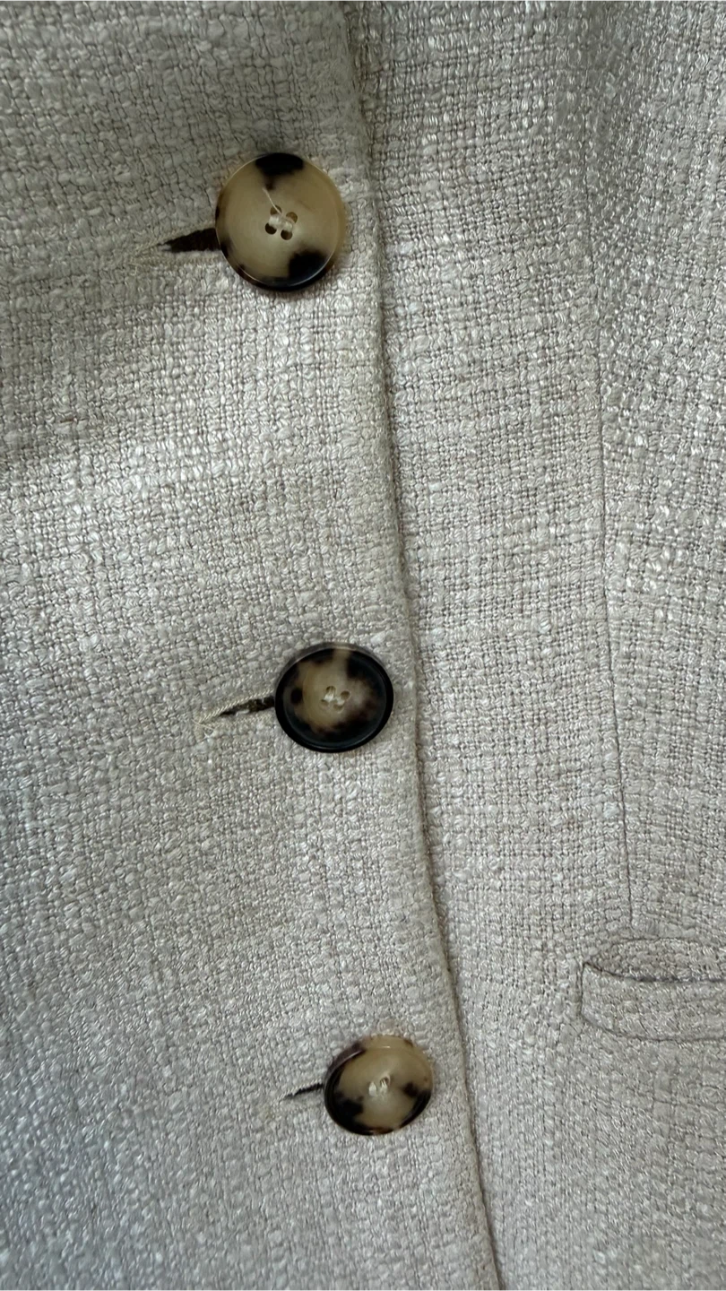The Fold Beige Tweed Suit (women’s medium) - photo 3