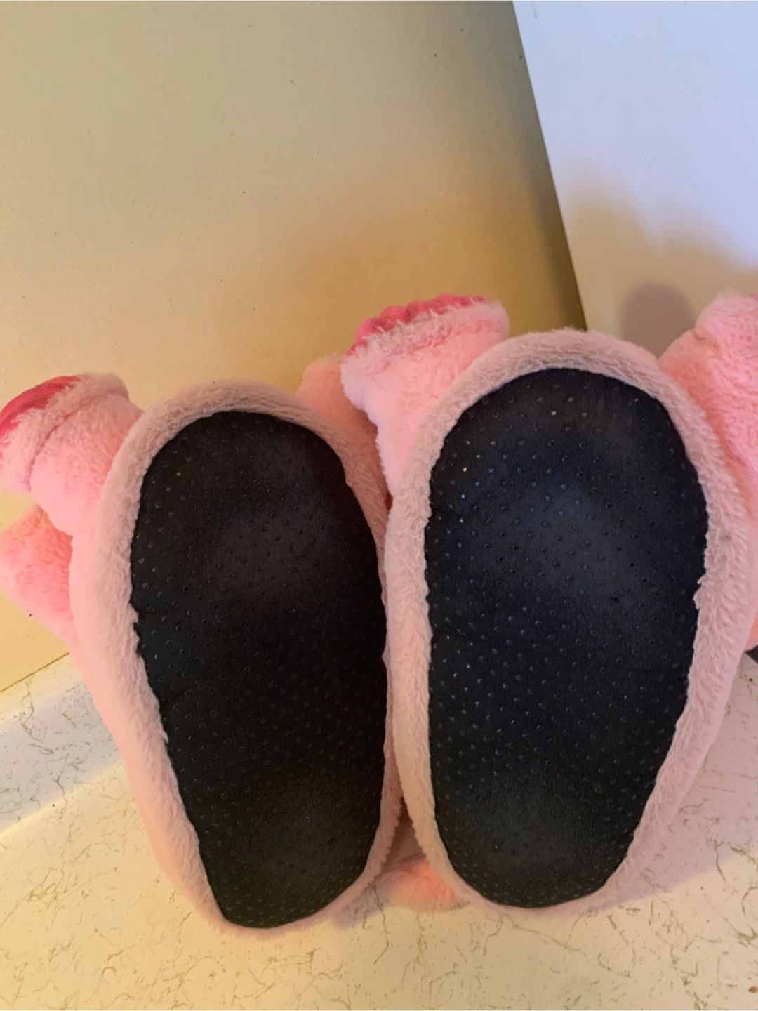 Pink Pig Character Slippers - photo 3
